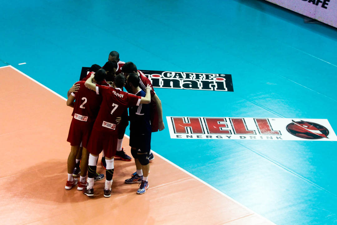 Cosmos Sports Adv - HELL ENERGY DRINK - Αθλητικό marketing Cosmos Sports Adv - HELL ENERGY DRINK - Αθλητικό marketing